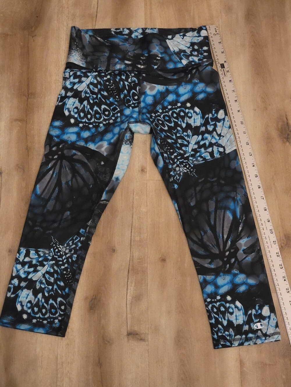 3 FOR $20 Champion Womens Black and Blue Butterfly Capri Leggings